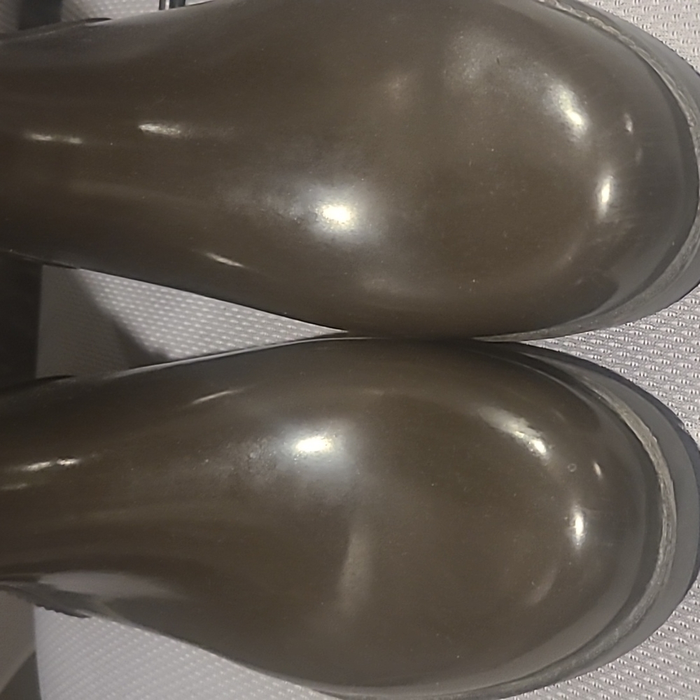 COACH RAIN BOOTS - Picture 6 of 8